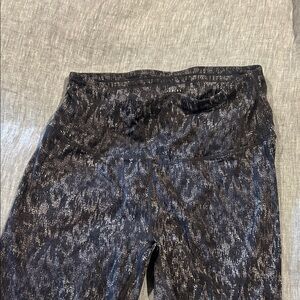 Varley Black and Gray Textured Top